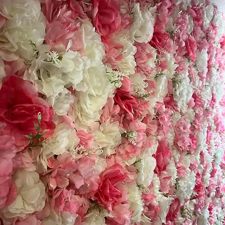 Rose Garden アパート *